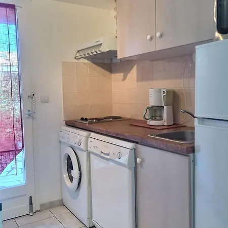 Pavillon Pour 4 Personnes Dans Résidence Avec Piscine Casa vacanze