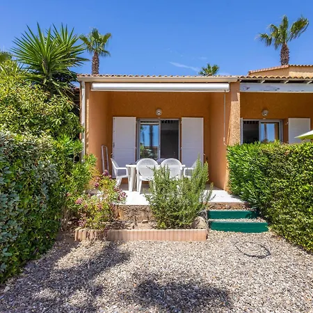 Pavillon Pour 4 Personnes Dans Avec Piscine * Valras-Plage